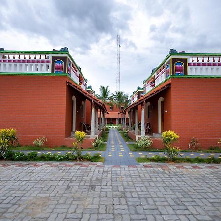 Chettinad Heritage Wellness Resorts Mithilaipatti Екстериор снимка
