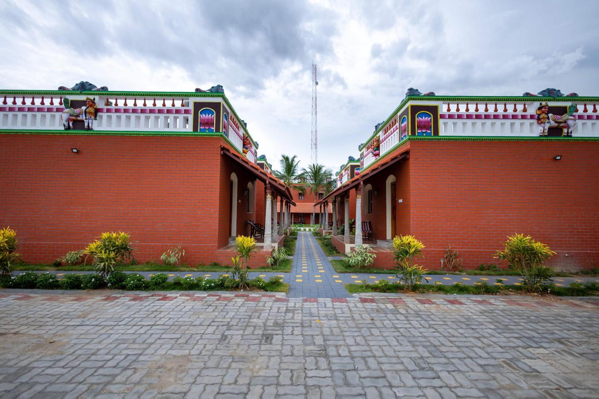 Chettinad Heritage Wellness Resorts Mithilaipatti Екстериор снимка